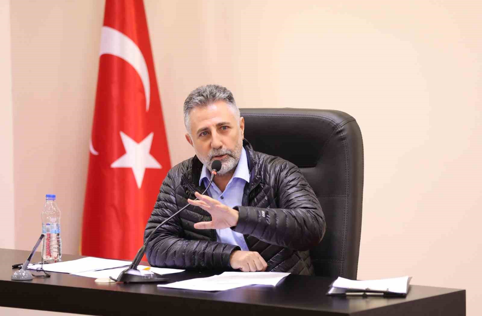 Başkan Sandal, “Bayraklı’yı afet bölgesi ilan edelim” dedi, muhalefet reddetti