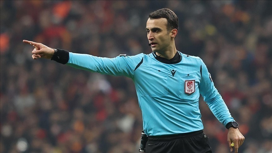 Kayserispor-Fenerbahçe maçını Atilla Karaoğlan yönetecek Kayserispor-Fenerbahçe maçını Atilla Karaoğlan yönetecek