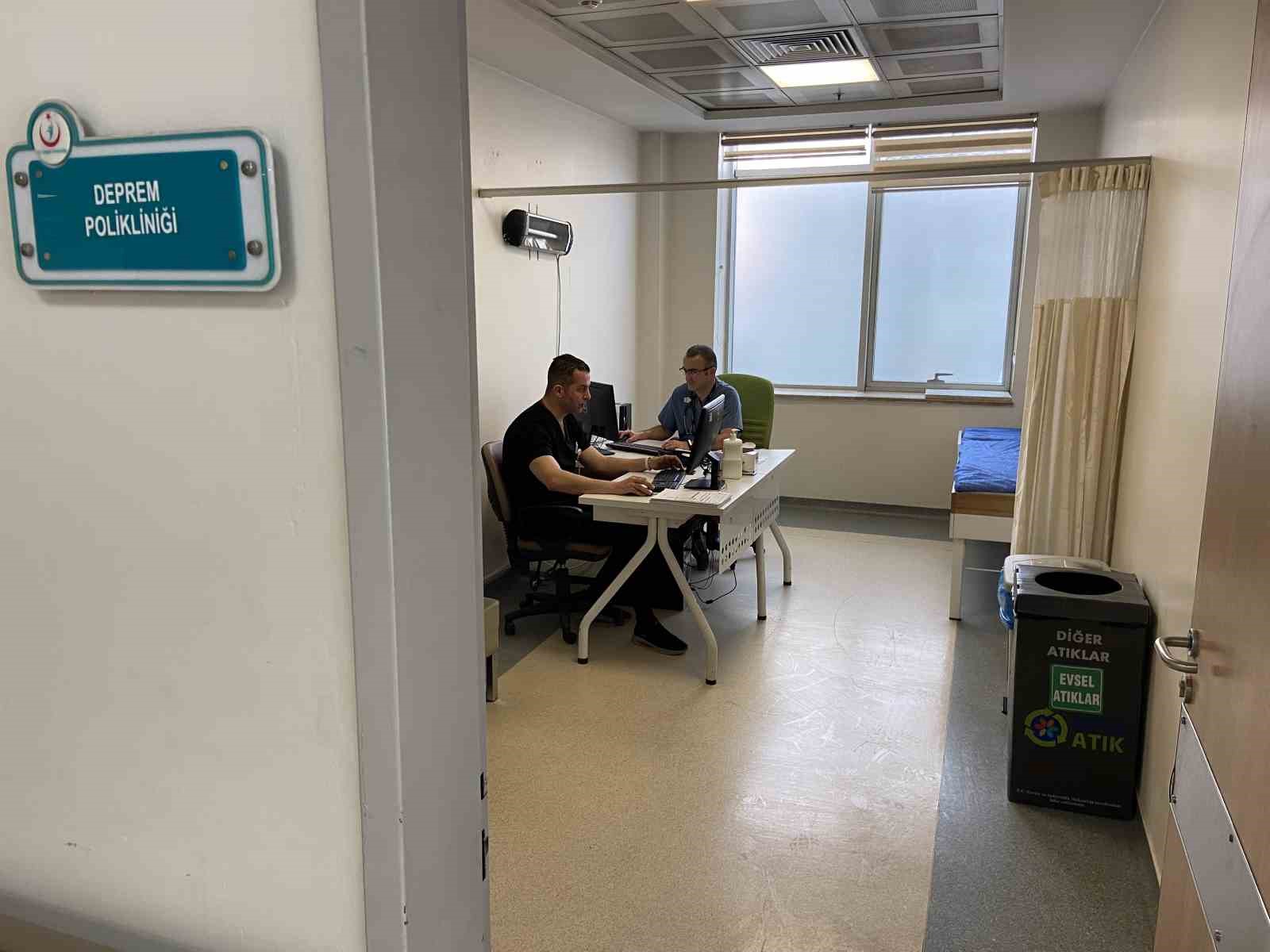 Konya’da depremzedelere özel deprem polikliniği hizmeti