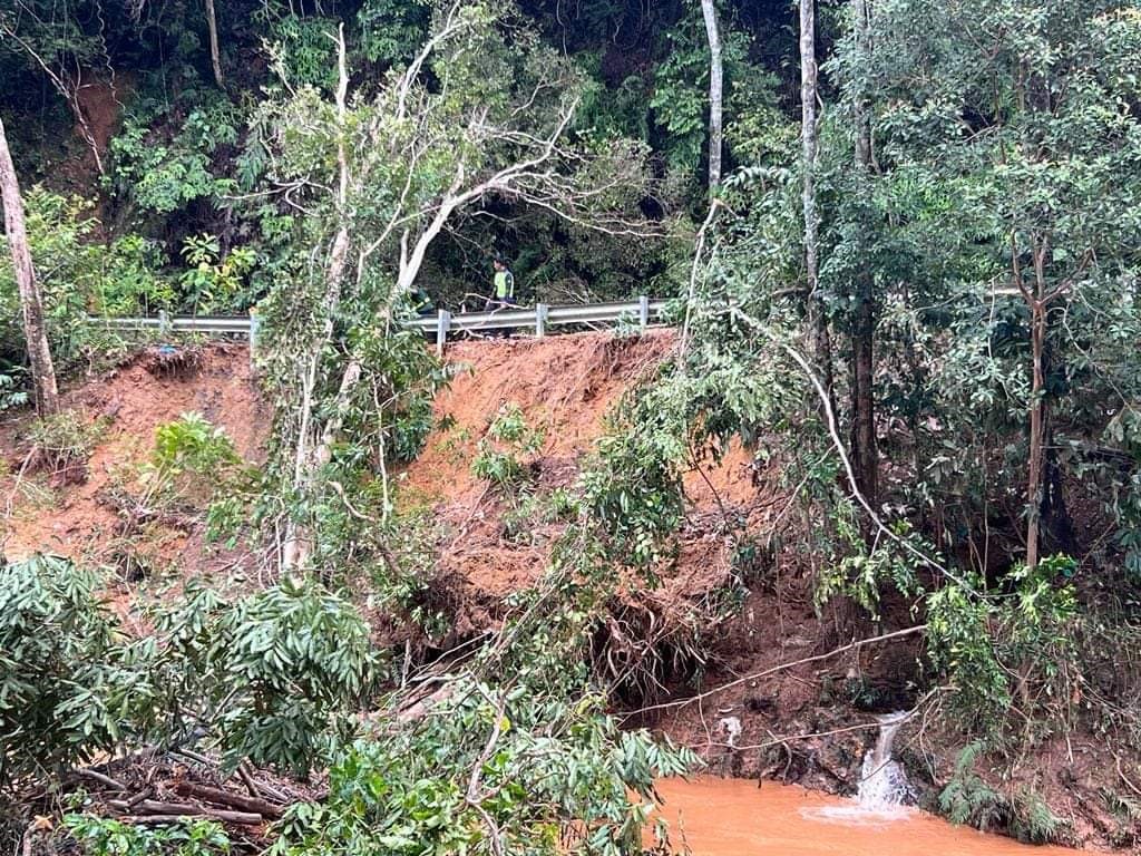 Malezya’da şiddetli yağış: 1 ölü